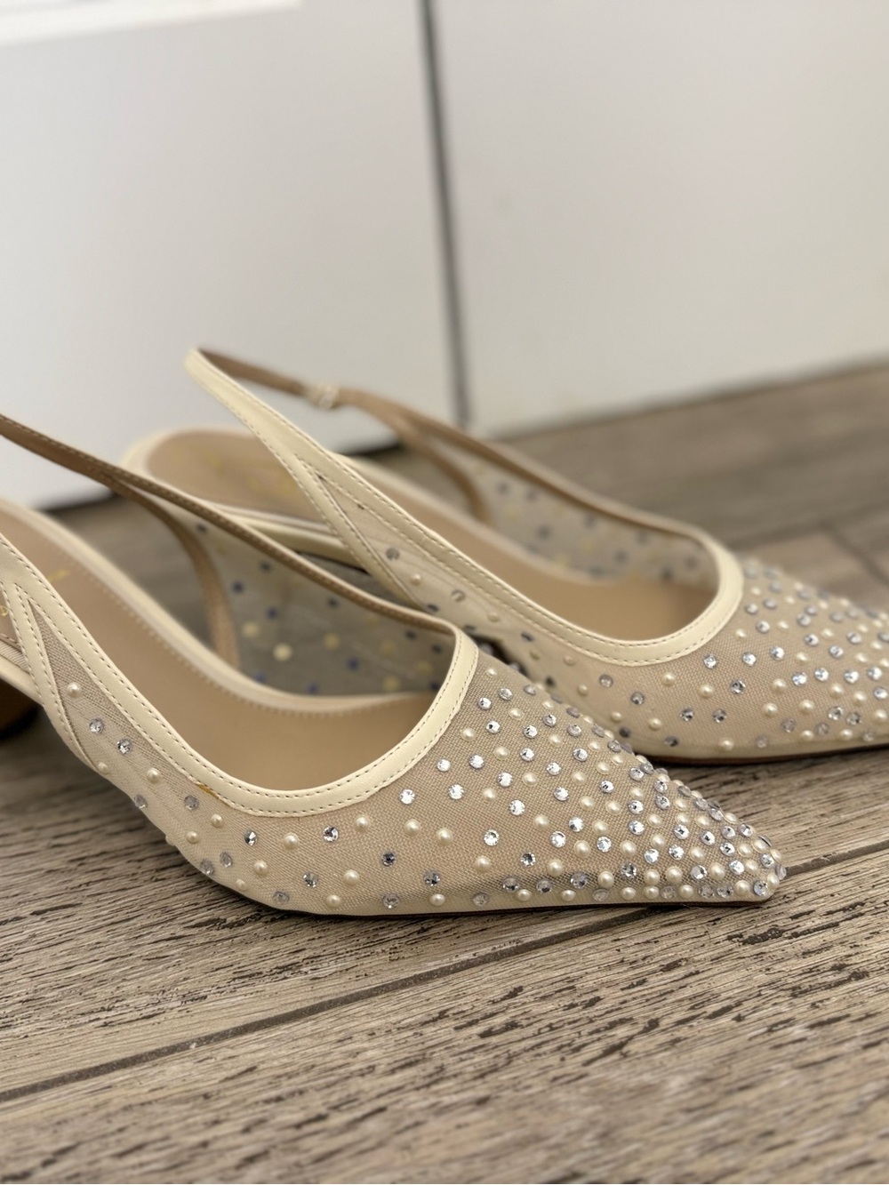 Sam Edelman “Bianka” pearl rhinestone Ivory mesh Slingback Kitten Heels NIB 8.5 - Picture 5 of 8